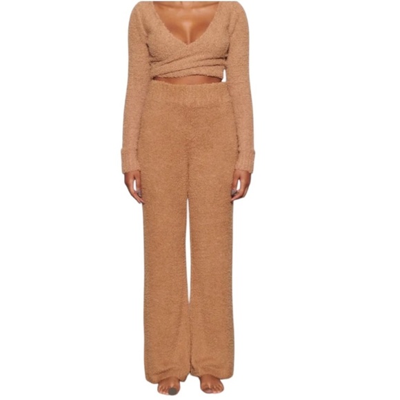 Skims - Cozy Knit Teddy Wide Leg Pants in Camel Sz L/Xl - Picture 1 of 6
